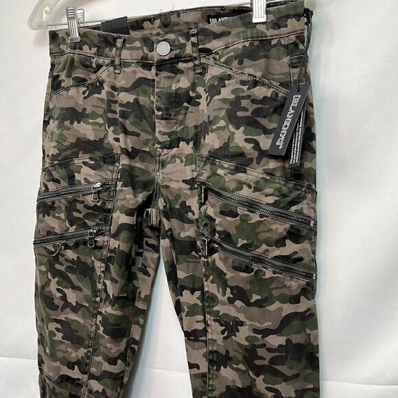 Blank NYC Camo Moto Pants size 27 NWT - Picture 3 of 14